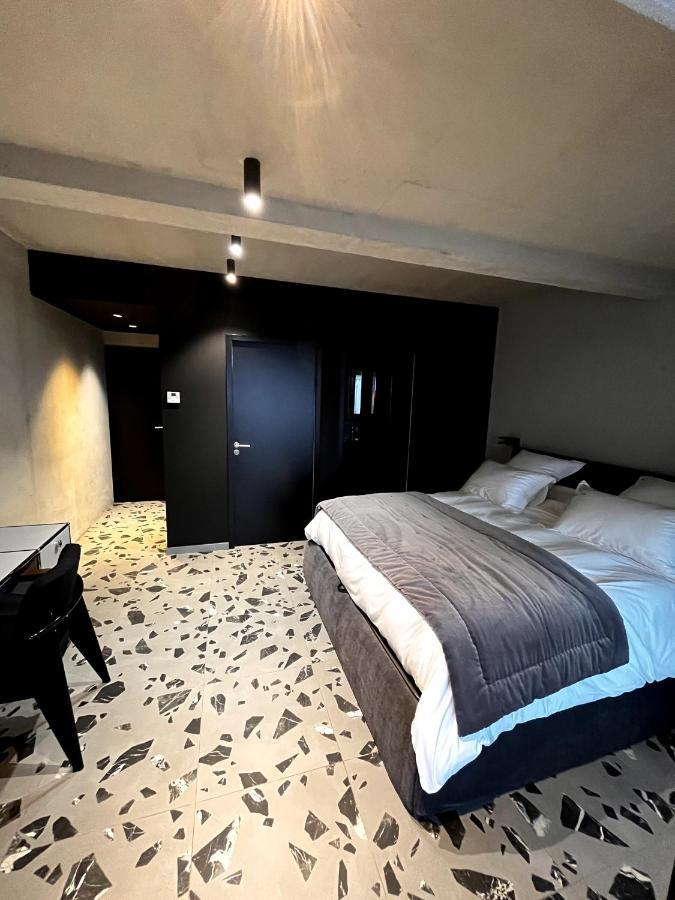 Suite 28 Treilles Exteriör bild